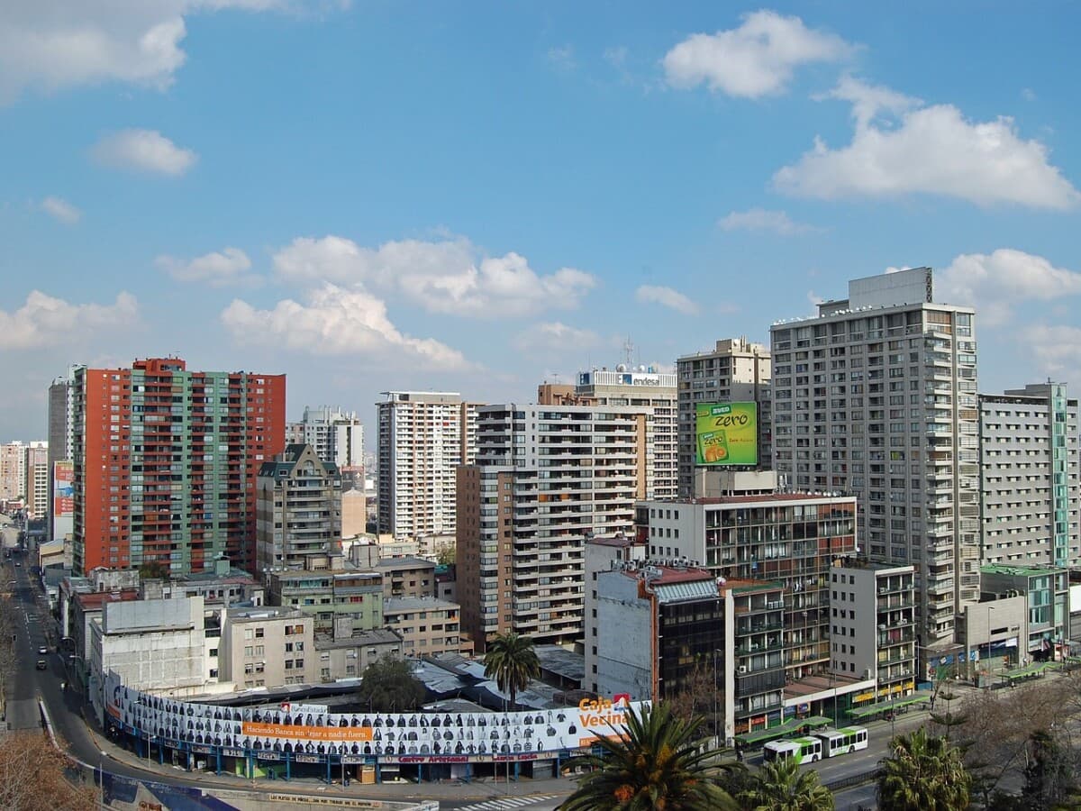 Las fusiones y adquisiciones en Chile caen un 13% hasta junio y movilizan 3.595 millones de dólares
