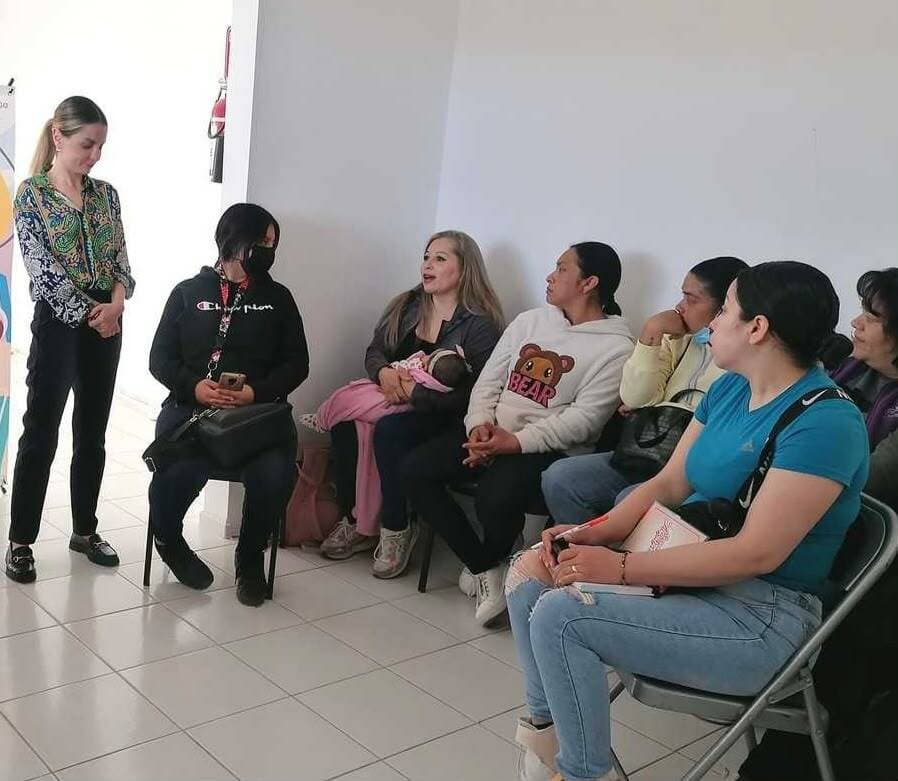 Más mujeres buscan recuperar su bienestar emocional en Nueva Rosita