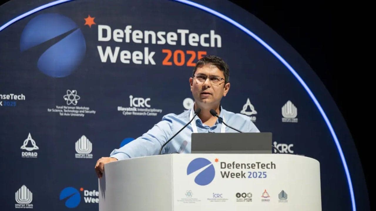 Yaron Sarig, jefe de IA del Ministerio de Defensa israelí: «Esta es la primera guerra robótica. Apenas estamos al principio de esta revolución»